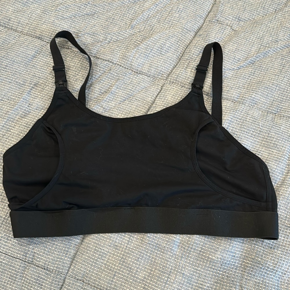 Momcozy hand free pumping bra